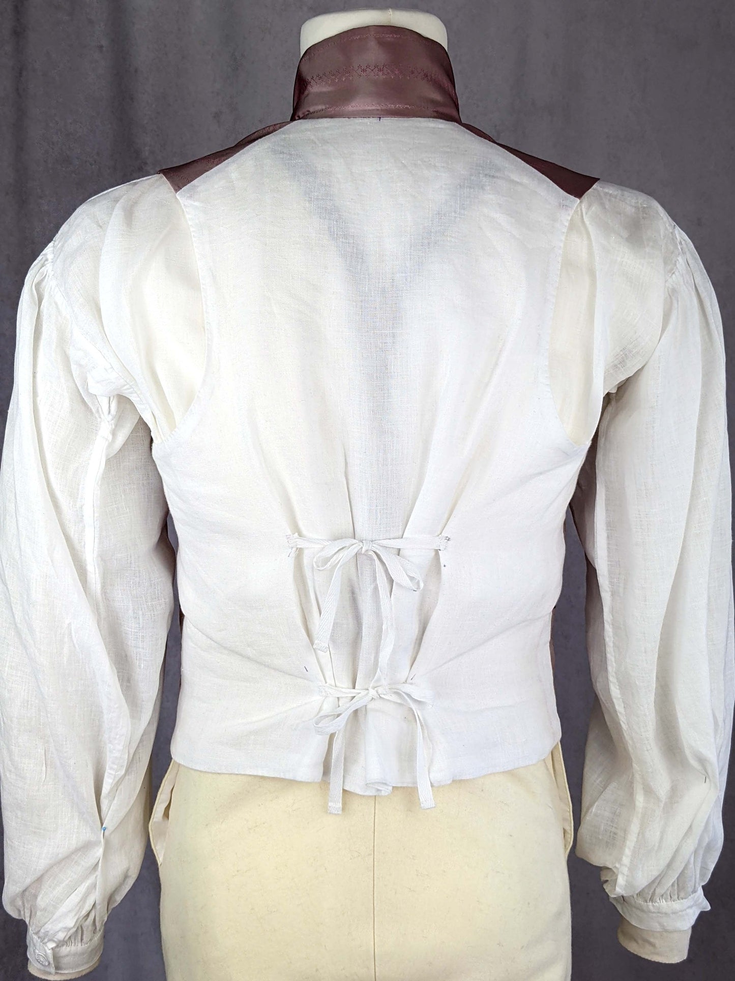 #0122 Empire Regency Mens Waistcoat 1790-1820 sewing pattern Size US 34-56 (EU 44-66) Paper Pattern