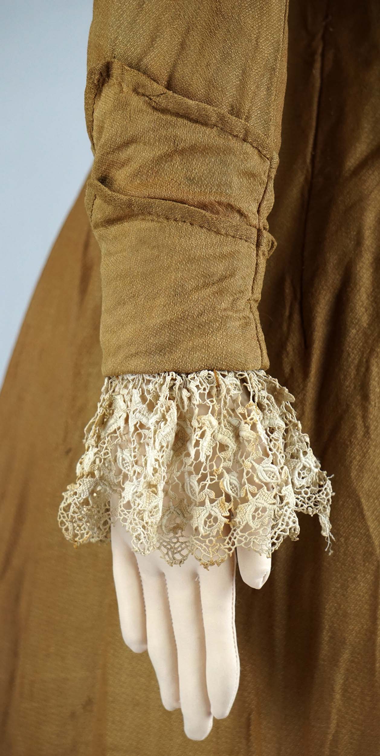 #0919 Victorian Wrapper Dress about 1870 Sewing Pattern Size US 8-30 (EU 34-56) PDF Download
